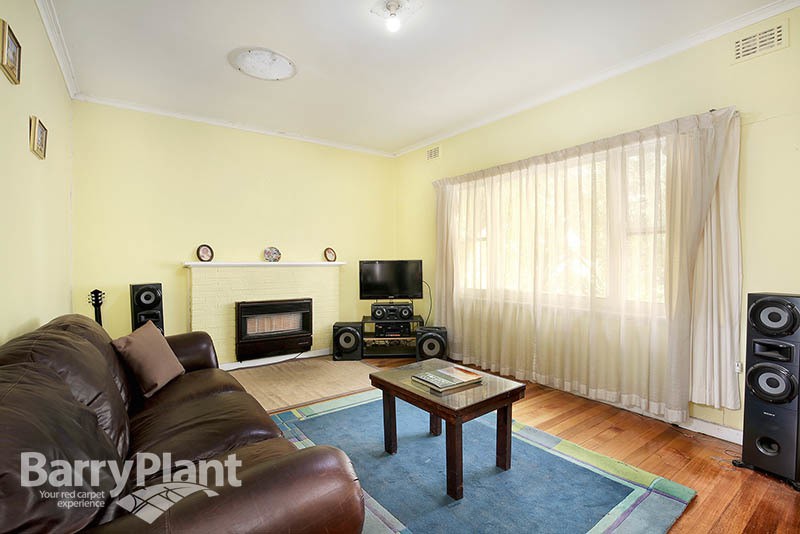 10 Ash Grove, Bayswater, VIC 3153 - Thumbnail 1 - 19/05/2019