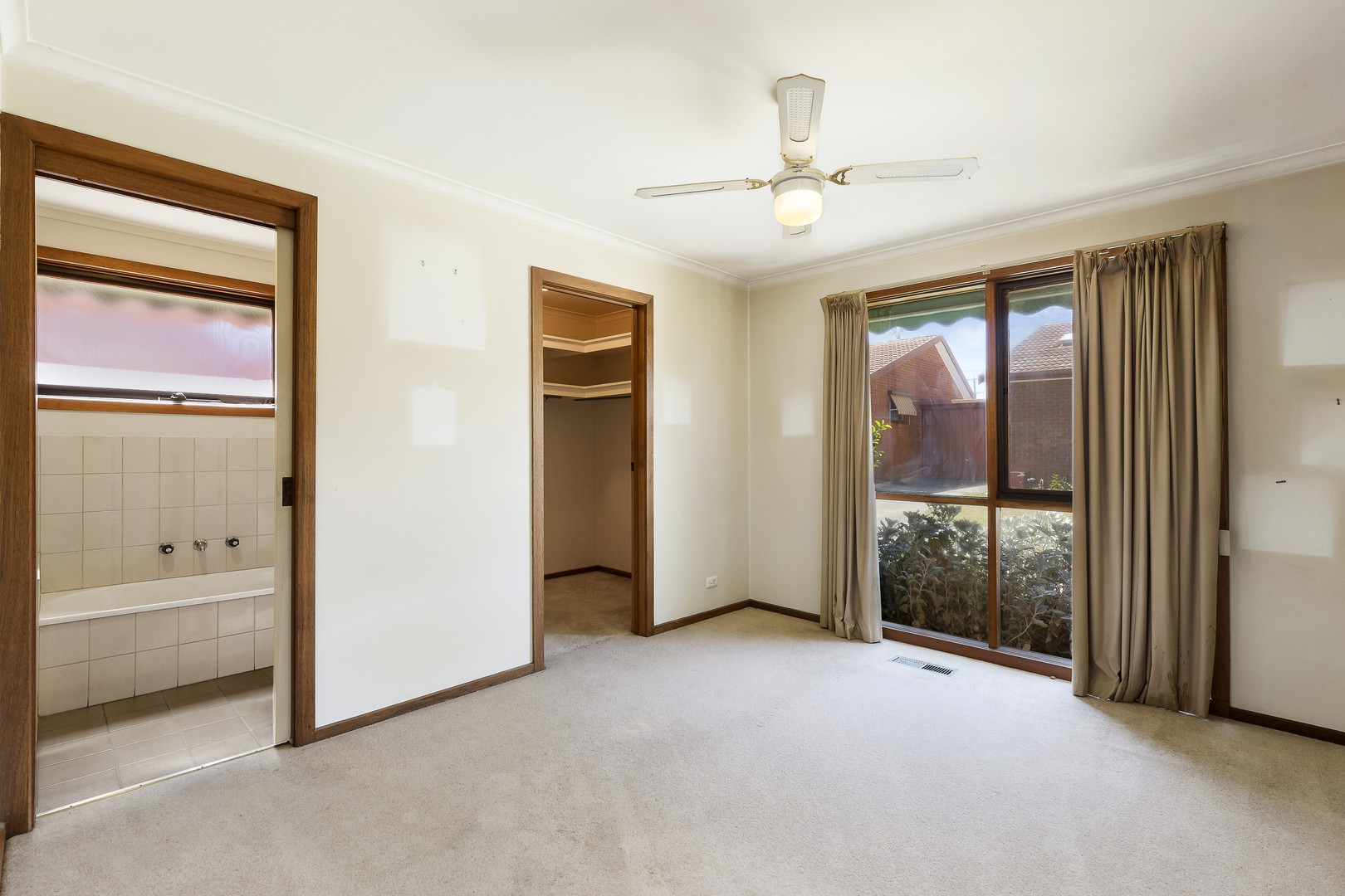 2/74-76 George Street, Doncaster East, VIC 3109, Huntingdale - Thumbnail 4