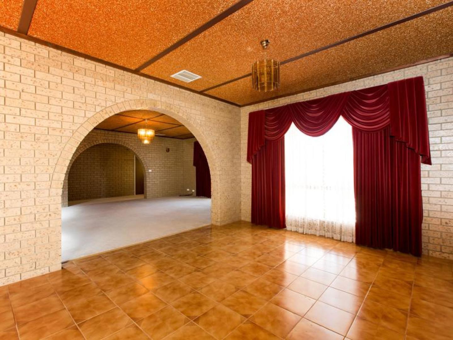 392 Deakin Avenue, Mildura, VIC 3500 - Thumbnail 2 - 24/05/2019