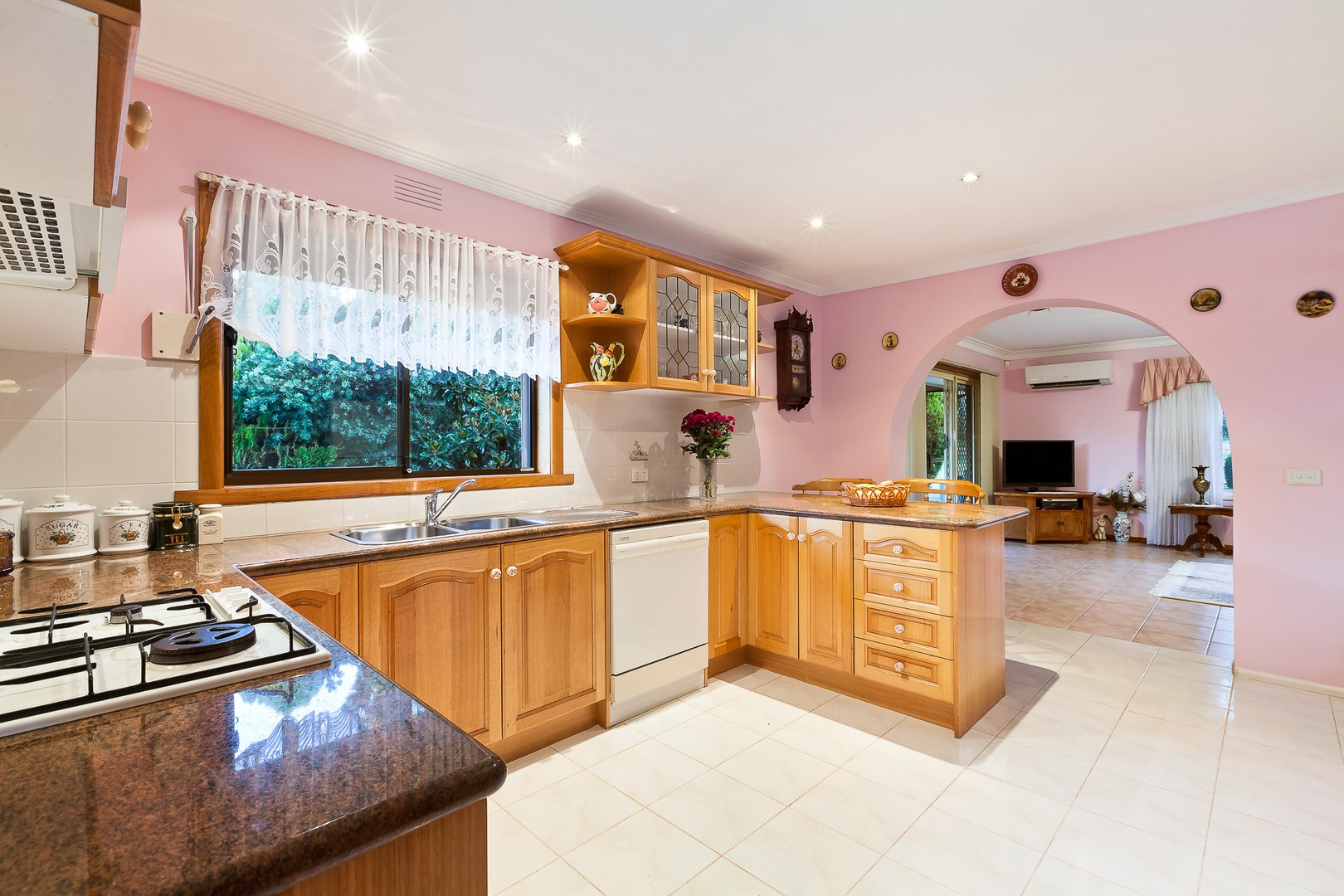 4 Michael Street, Templestowe Lower, VIC 3107, Templestowe Lower - Thumbnail 2