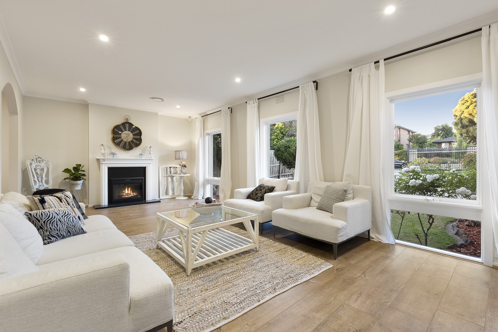 6 Leawarra Crescent, Doncaster East, VIC 3109, Doncaster East - Thumbnail 3