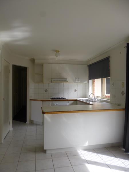 1/99 Clow Street, Dandenong, VIC 3175 - Thumbnail 2 - 15/03/2017