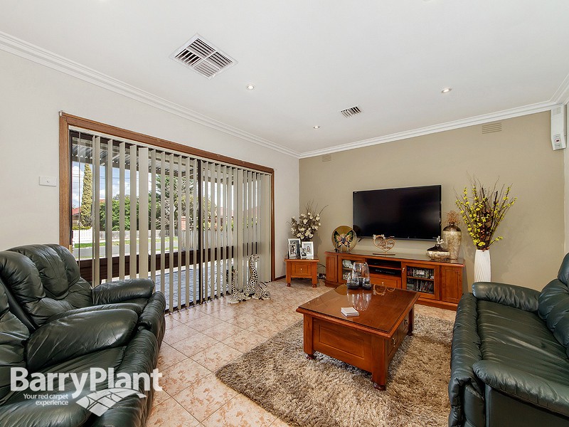 38 Andrew Road, St Albans, VIC 3021 - Thumbnail 1 - 24/05/2019