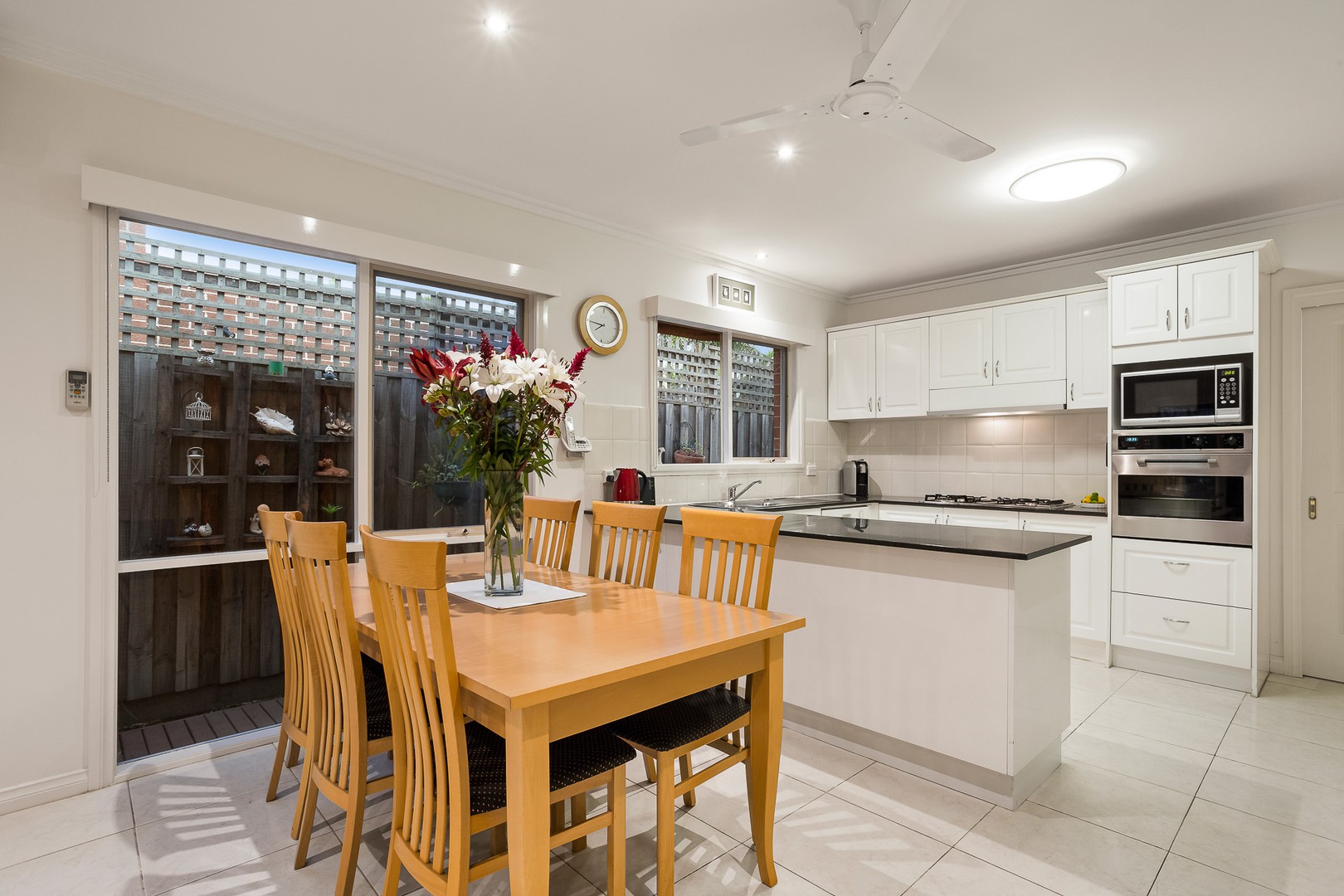 4/2 Paul Street, Doncaster, VIC 3108, Melton West - Thumbnail 5