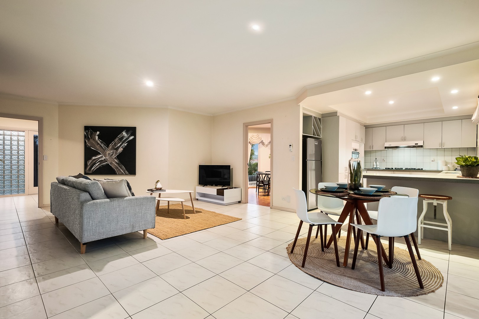 2 Twyford CloseDoncaster East, VIC 3109, Doncaster East - Thumbnail 2
