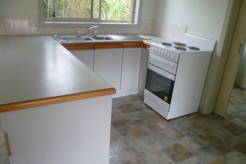 2/13-15 Smith Street, Healesville, VIC 3777 - Thumbnail 2 - 24/05/2019