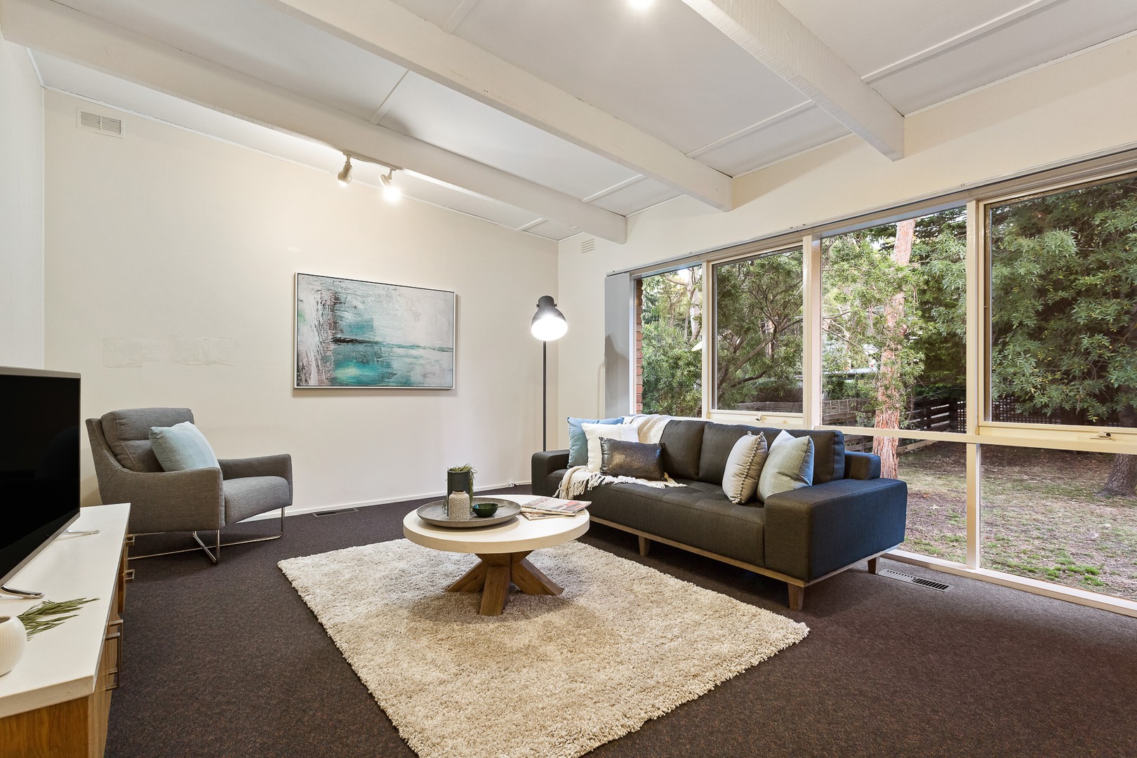 99 Sherbourne Road, Montmorency, VIC 3094 - Thumbnail 2 - 19/05/2019