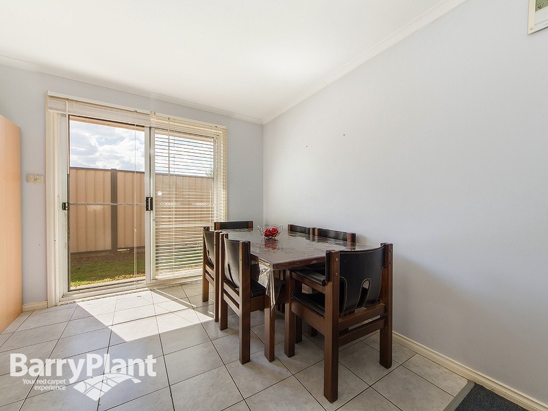 2 Tanunda Mews, St Albans, VIC 3021 - Thumbnail 2 - 19/05/2019