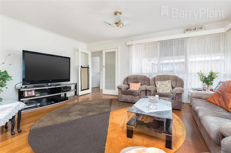 1 Wooltana Road, Keysborough, VIC 3173 - Thumbnail 2 - 19/05/2019