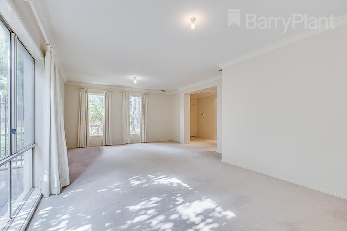105 Yellow Gum Boulevard, Sunbury, VIC 3429 - Thumbnail 1 - 19/05/2019