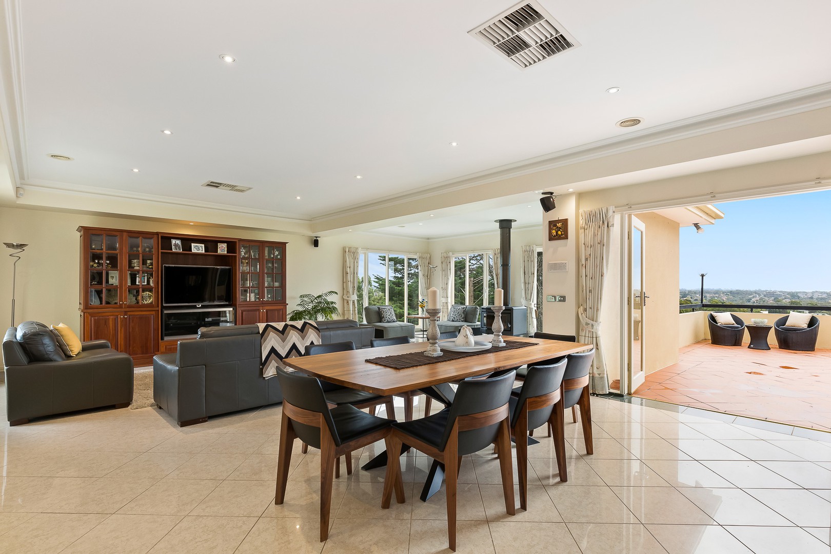 239-241 Tindals Road, Warrandyte, VIC 3113, Warrandyte - Thumbnail 4