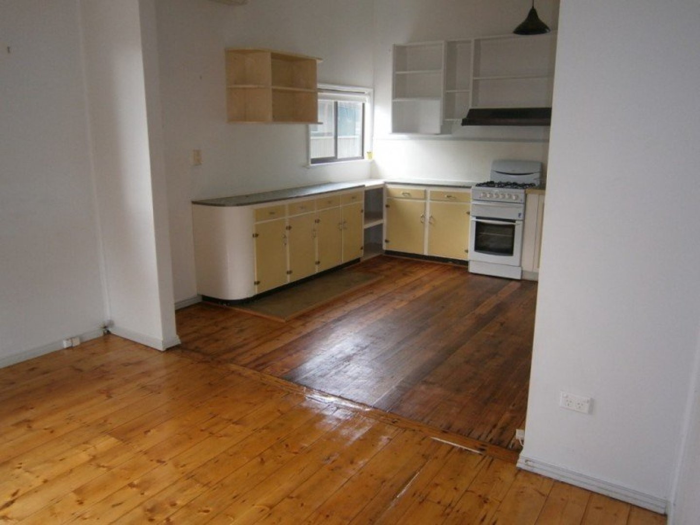 112 Magnolia Avenue, Mildura, VIC 3500 - Thumbnail 2 - 24/05/2019