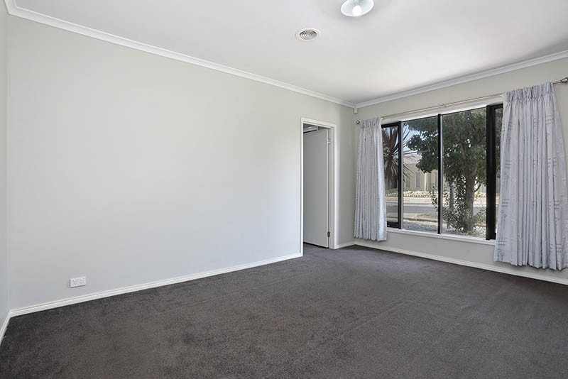 17 Juniper Avenue, Point Cook, VIC 3030 - Thumbnail 2 - 24/05/2019