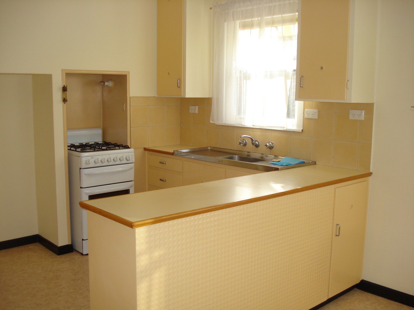 12 Cowrie Road, Torquay, VIC 3228 - Thumbnail 1 - 24/05/2019