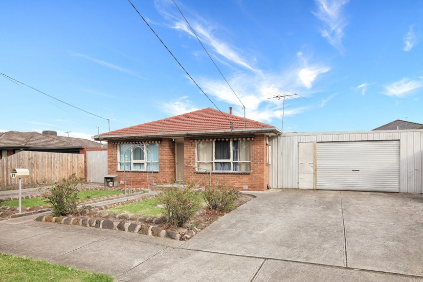 17 Larissa Avenue, Tullamarine, VIC 3043 - Thumbnail 2 - 19/05/2019