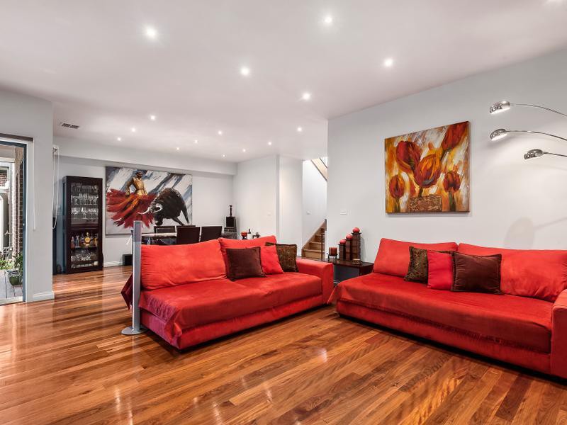 2/11 Elizabeth Street, Bulleen, VIC 3105, Bulleen - Thumbnail 2