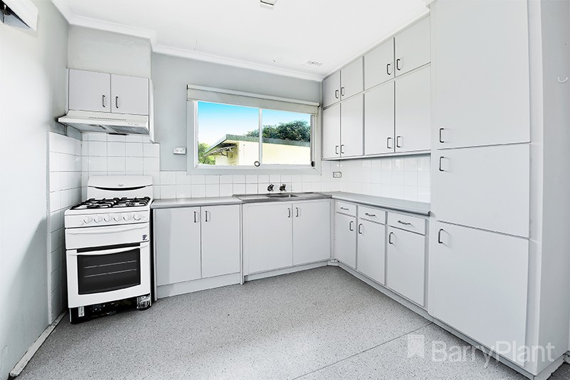 5 Moorong Street, Chadstone, VIC 3148 - Thumbnail 2 - 19/05/2019