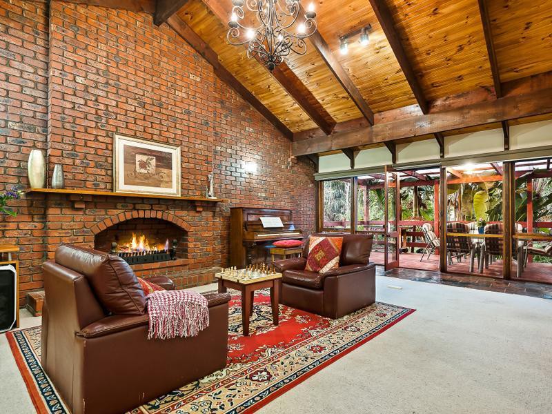 55 Caringal Avenue, Doncaster, VIC 3108, Liverpool - Thumbnail 2