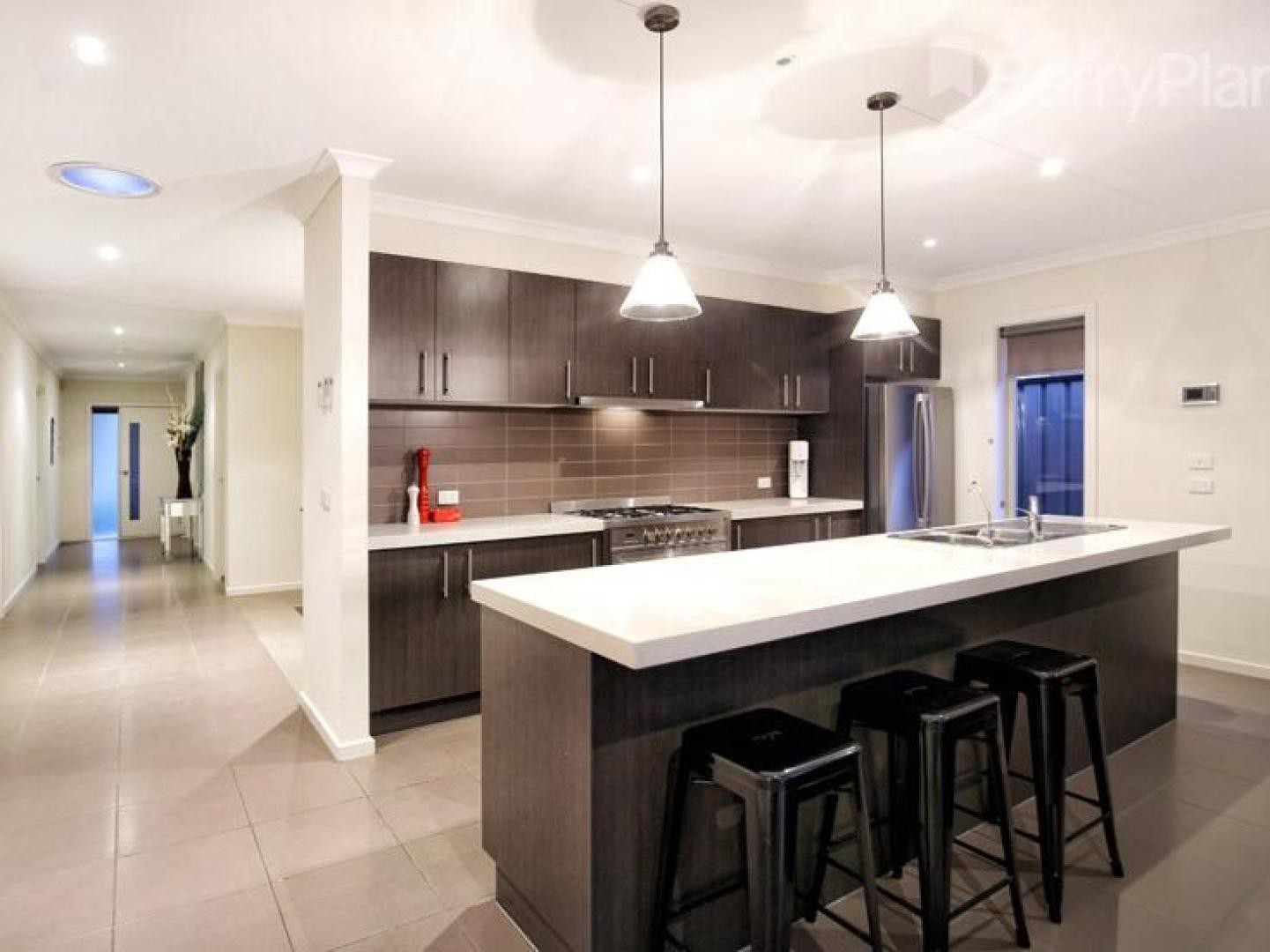 76 Huntington Drive, Craigieburn, VIC 3064 - Thumbnail 1 - 19/05/2019