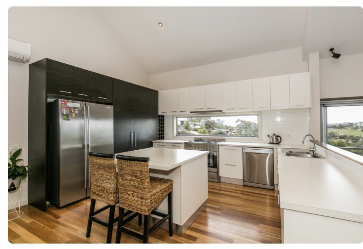 69 Alleyne Avenue, Torquay, VIC 3228 - Thumbnail 2 - 24/05/2019