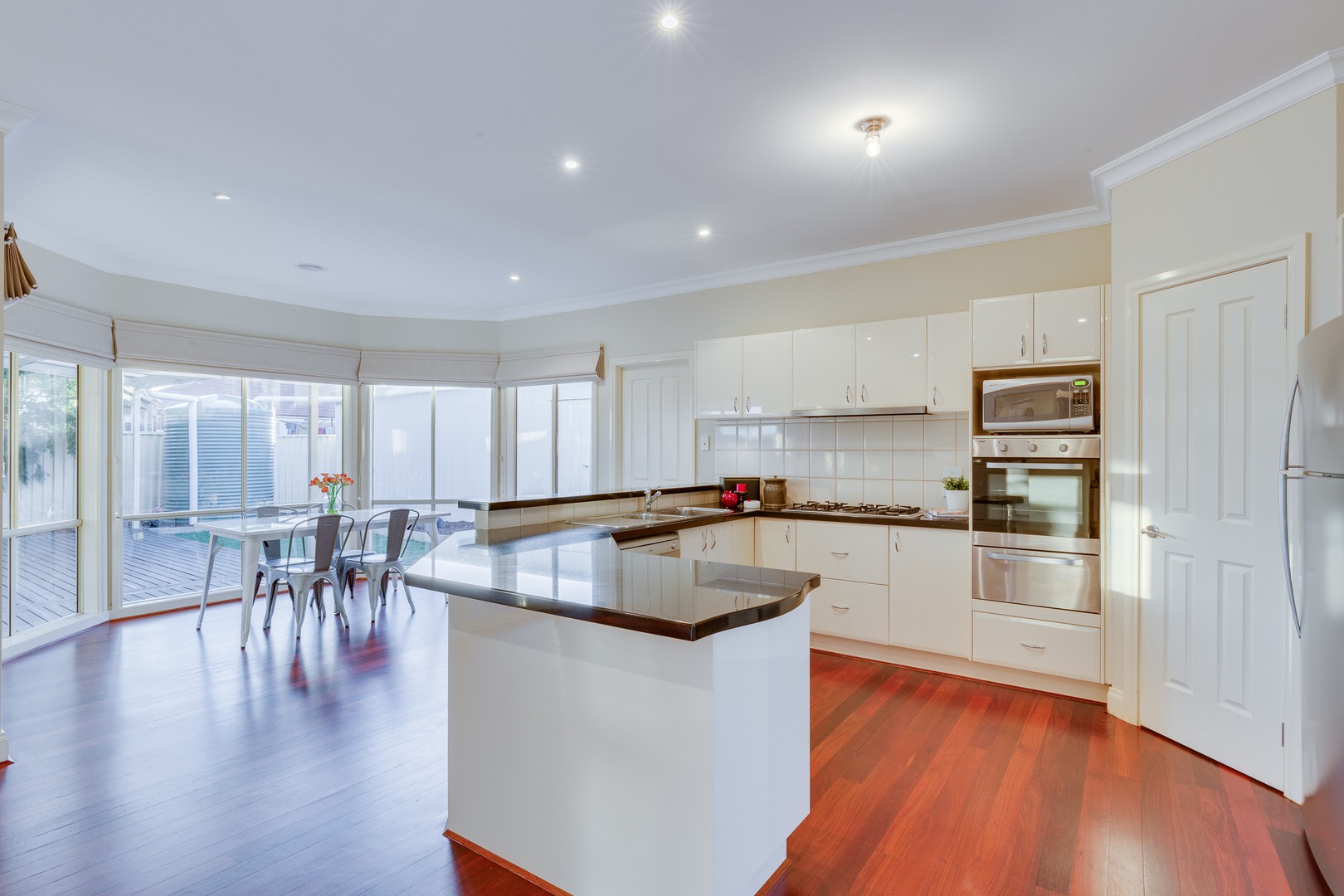 1 Glencapel Court, Hillside, VIC 3037 - Thumbnail 2 - 19/05/2019