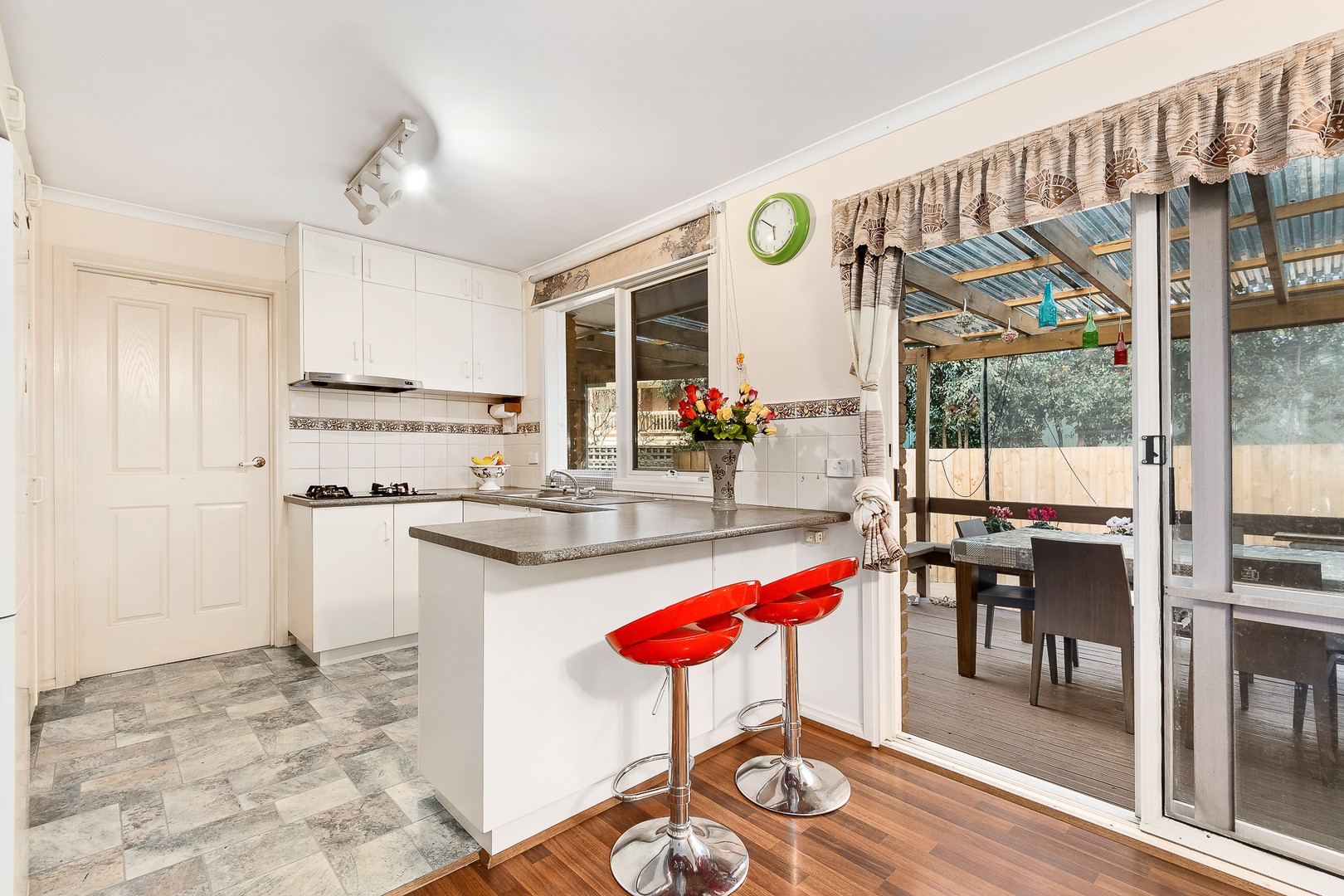 1/60 Worthing Avenue, Doncaster East, VIC 3109, Doncaster East - Thumbnail 2