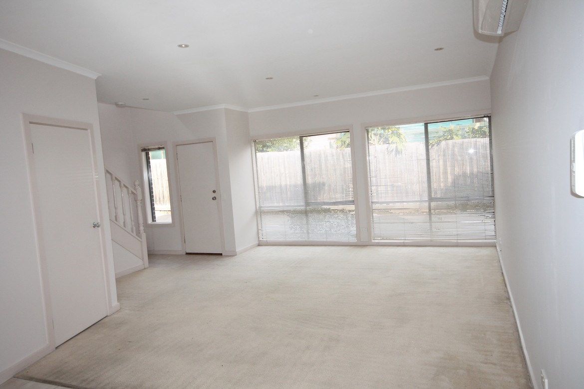 2/8 Griffith Street, Reservoir, VIC 3073 - Thumbnail 1 - 24/05/2019