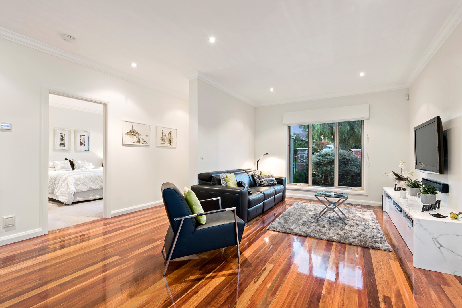 1/124 Beverley Street, Doncaster East, VIC 3109, Doncaster East - Thumbnail 2