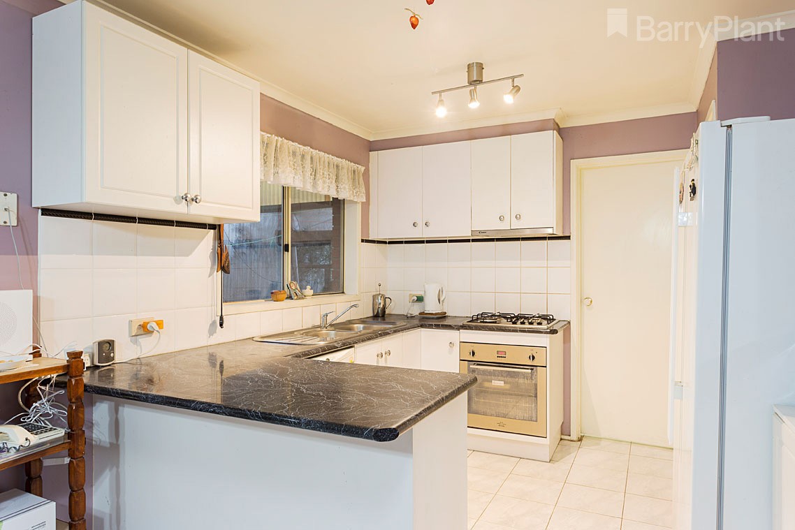 27 Newham Way, Altona Meadows, VIC 3028 - Thumbnail 2 - 19/05/2019