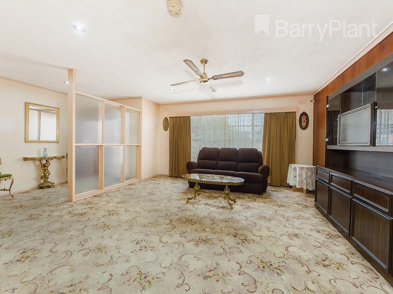 36 Cowper Avenue, St Albans, VIC 3021 - Thumbnail 2 - 19/05/2019