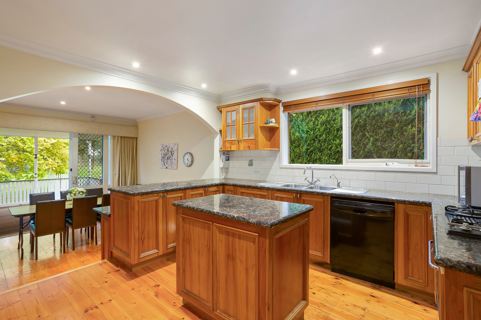 23 Lambert PlaceDoncaster East, VIC 3109, Doncaster East - Thumbnail 3
