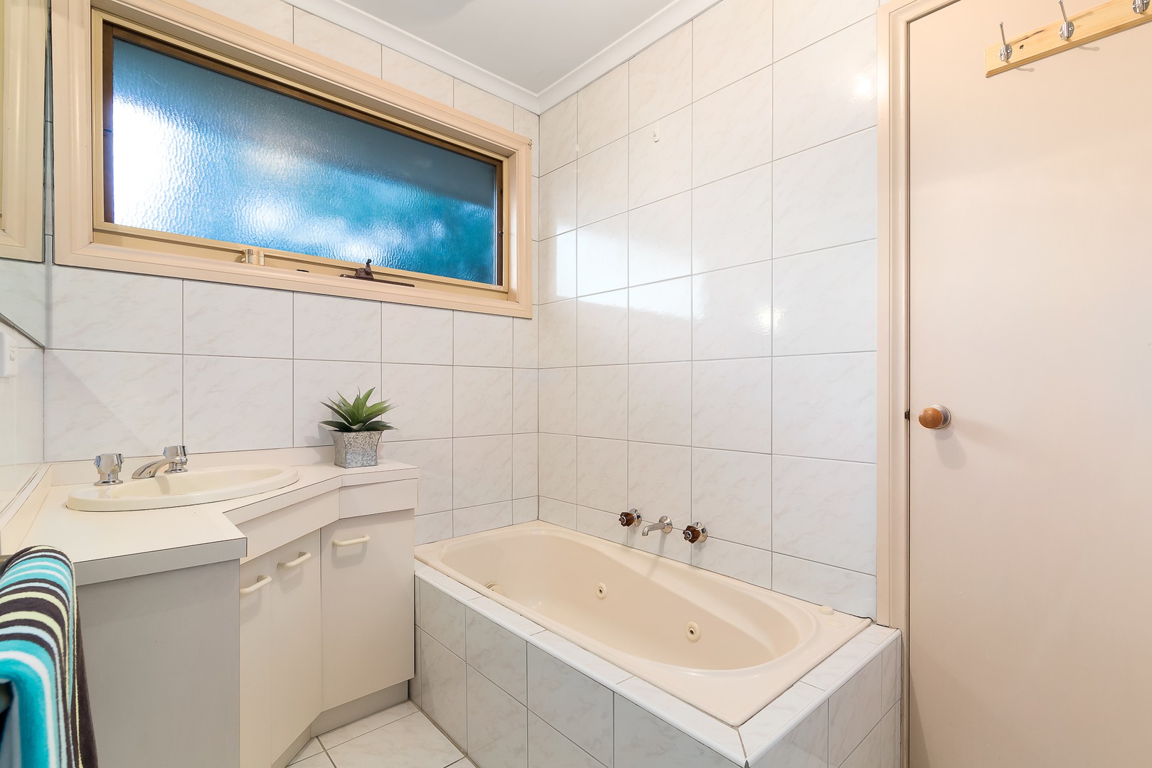 1/60 Thompsons Road, Bulleen, VIC 3105, Point Cook - Thumbnail 6
