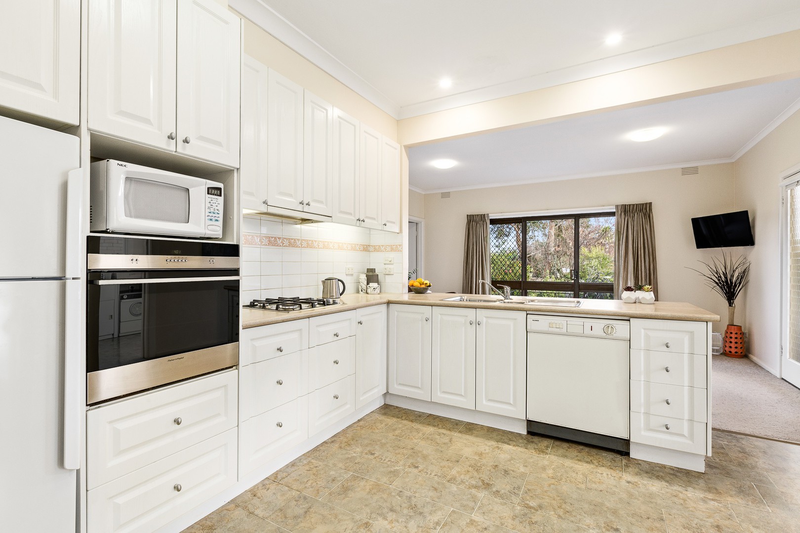 22 Olympiad CrescentBox Hill North, VIC 3129, Box Hill North - Thumbnail 6
