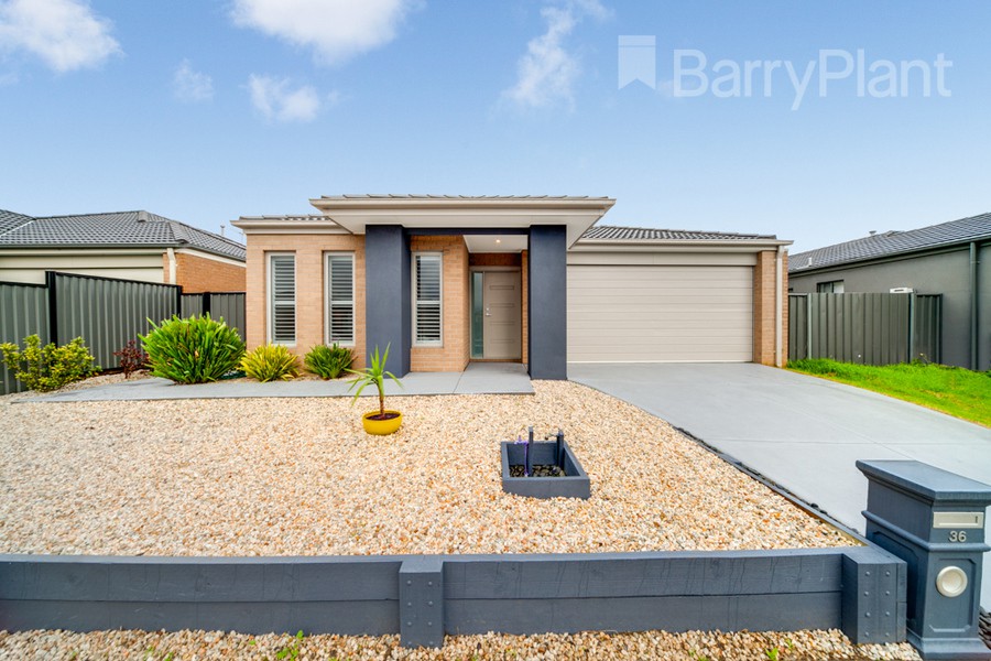 36 Fleuve Rise, Clyde North, VIC 3978 - Thumbnail 1 - 19/05/2019