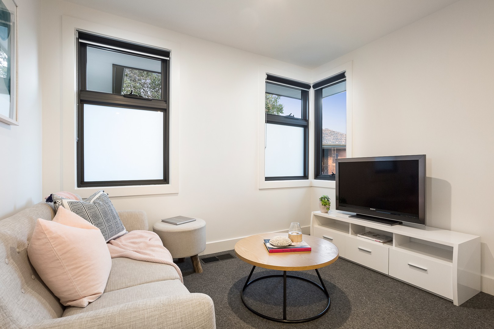 2/5 Rooney StreetTemplestowe Lower, VIC 3107, Templestowe Lower - Thumbnail 7