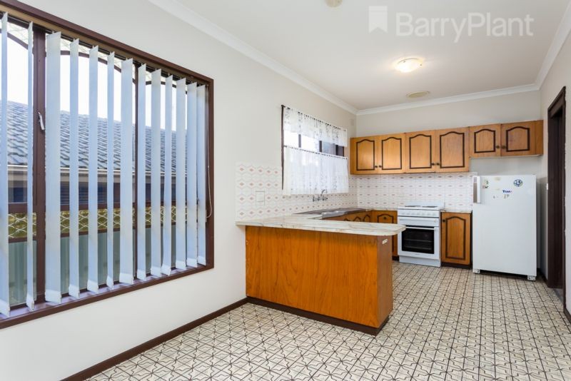 58 Rosebery Street, Altona Meadows, VIC 3028 - Thumbnail 2 - 19/05/2019