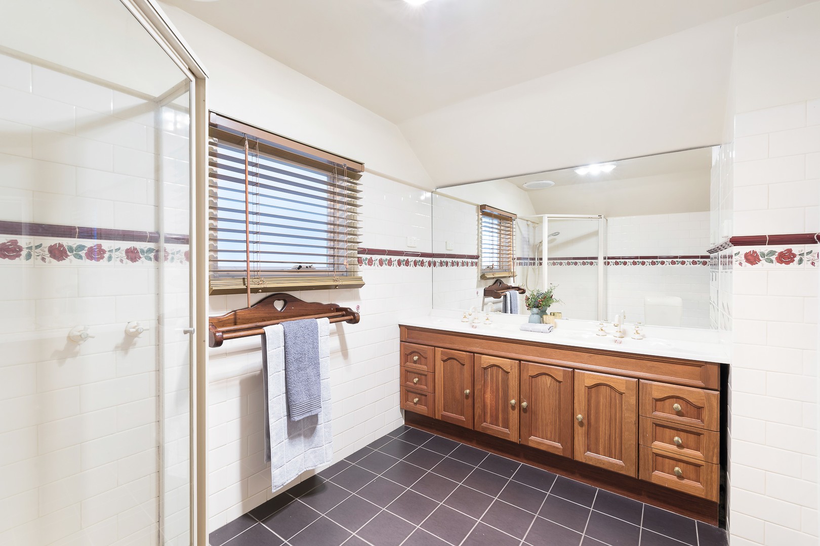 20 Dianne Street, Doncaster East, VIC 3109, Doncaster East - Thumbnail 6