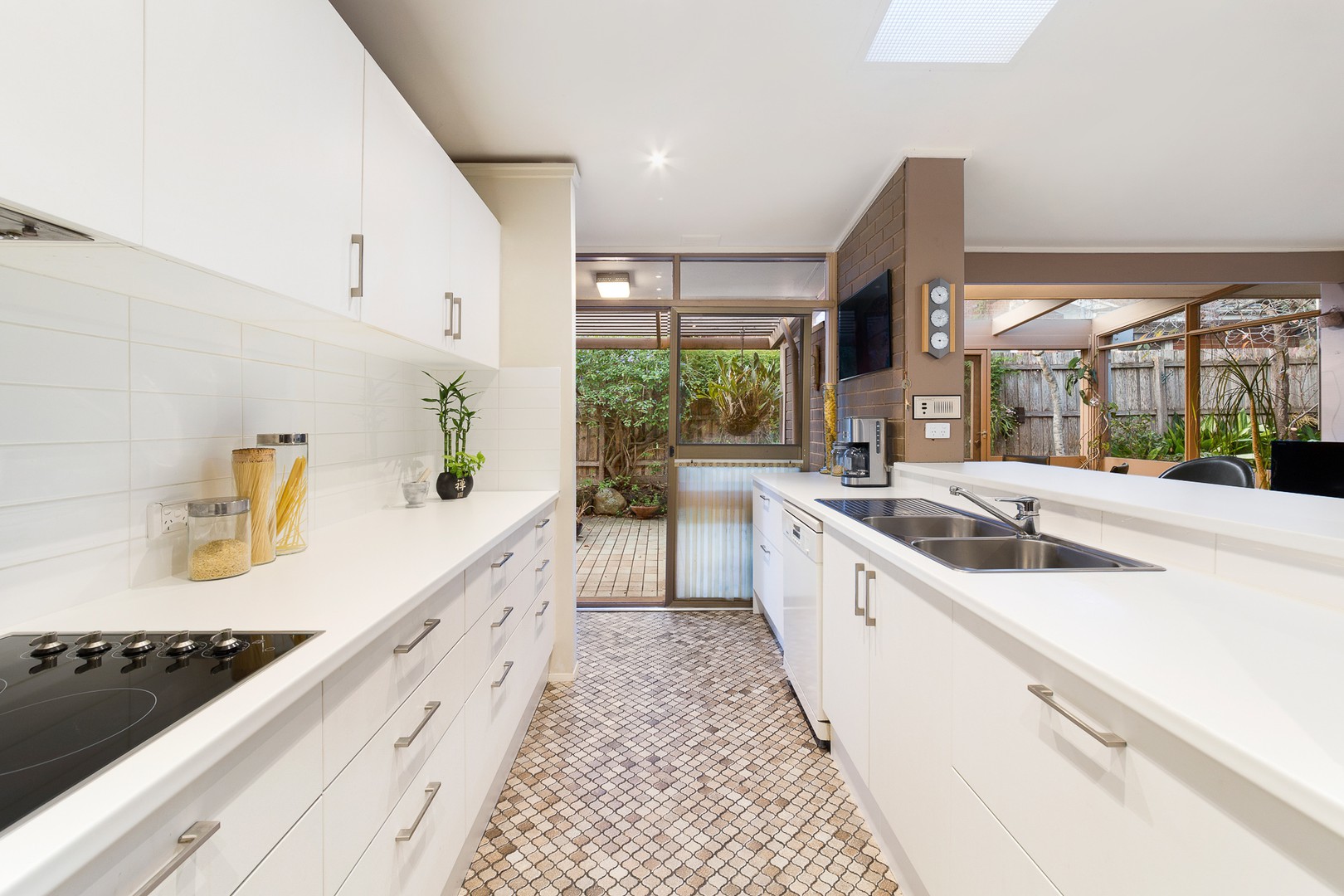 5 Sophora Court, Templestowe Lower, VIC 3107, Templestowe Lower - Thumbnail 3