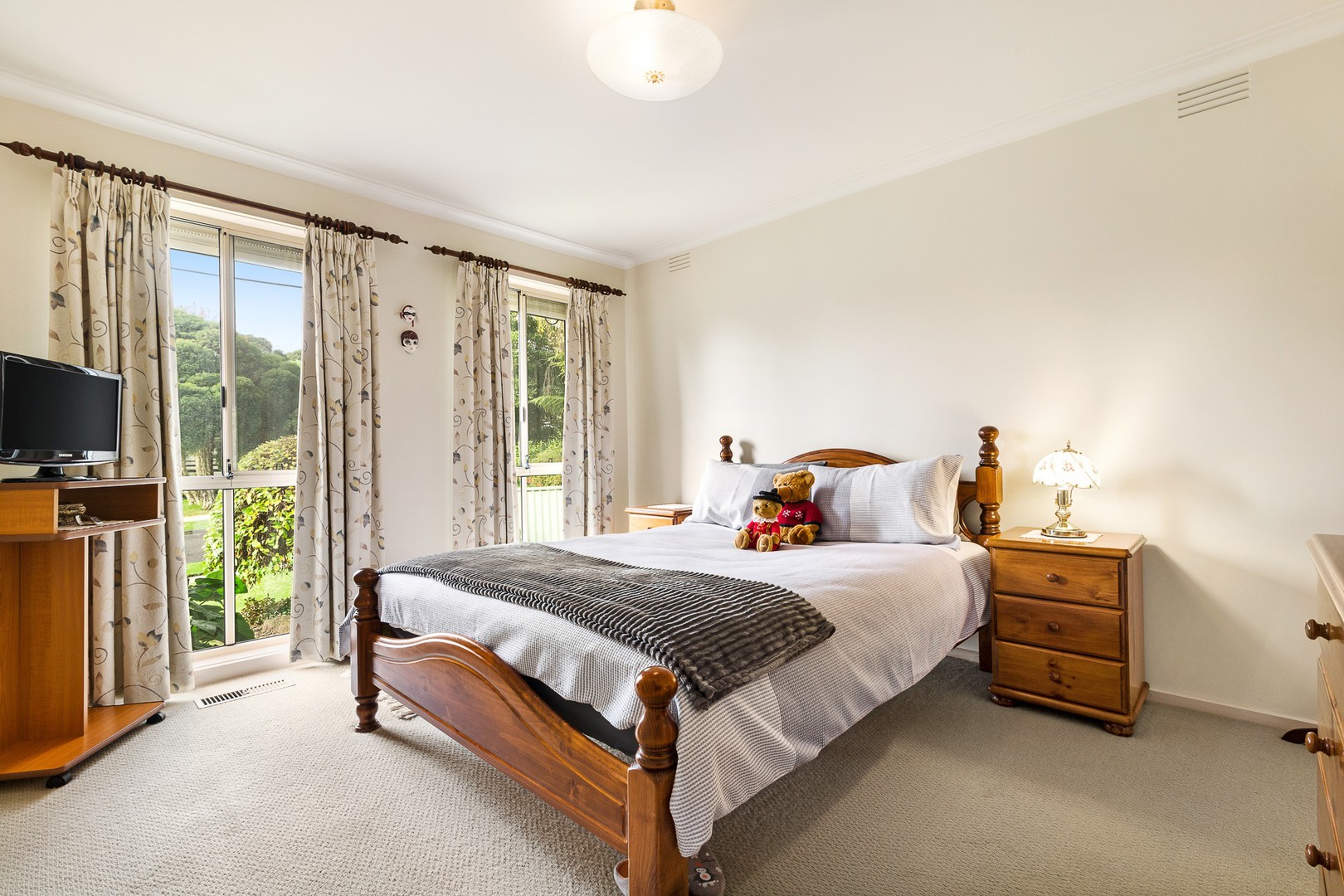 24 Sylvia StreetBlackburn South, VIC 3130, Blackburn South - Thumbnail 4