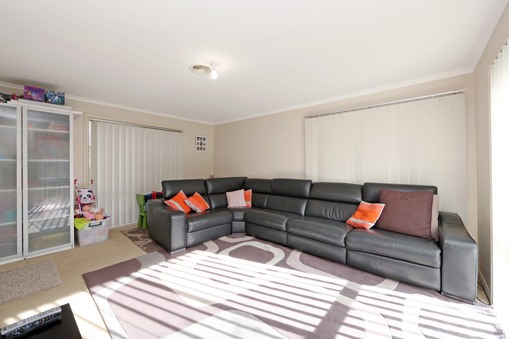 2/39 Denver Crescent, Rowville, VIC 3178 - Thumbnail 2 - 19/05/2019
