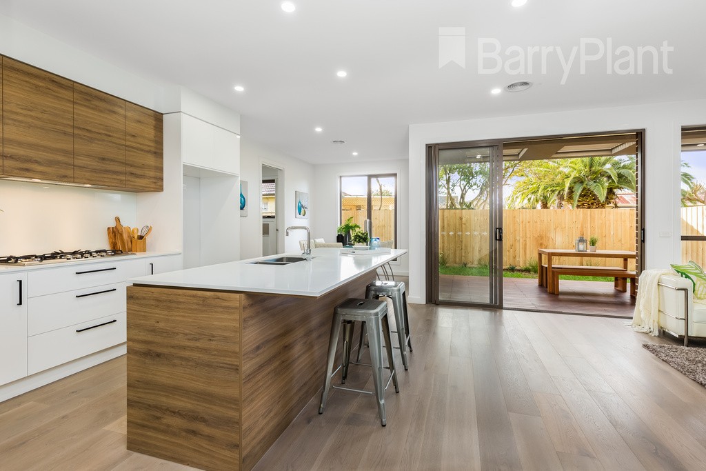 2/24 Mummery Street, Mount Waverley, VIC 3149 - Thumbnail 2 - 19/05/2019