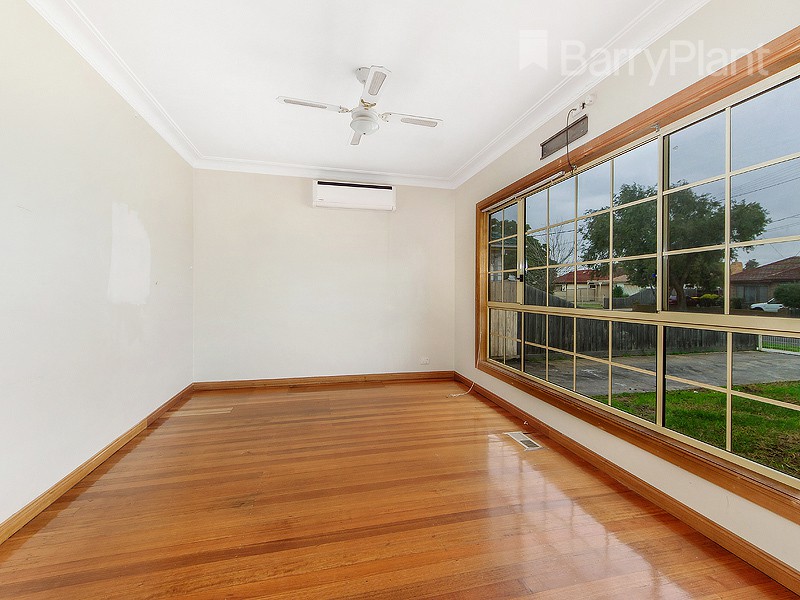 38 Salmond Street, Deer Park, VIC 3023 - Thumbnail 1 - 19/05/2019