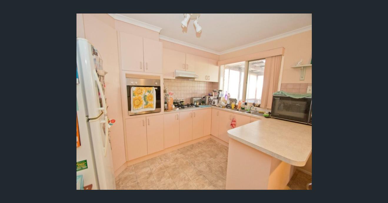 35 Blackwood Drive, Melton South, VIC 3338 - Thumbnail 1 - 24/05/2019