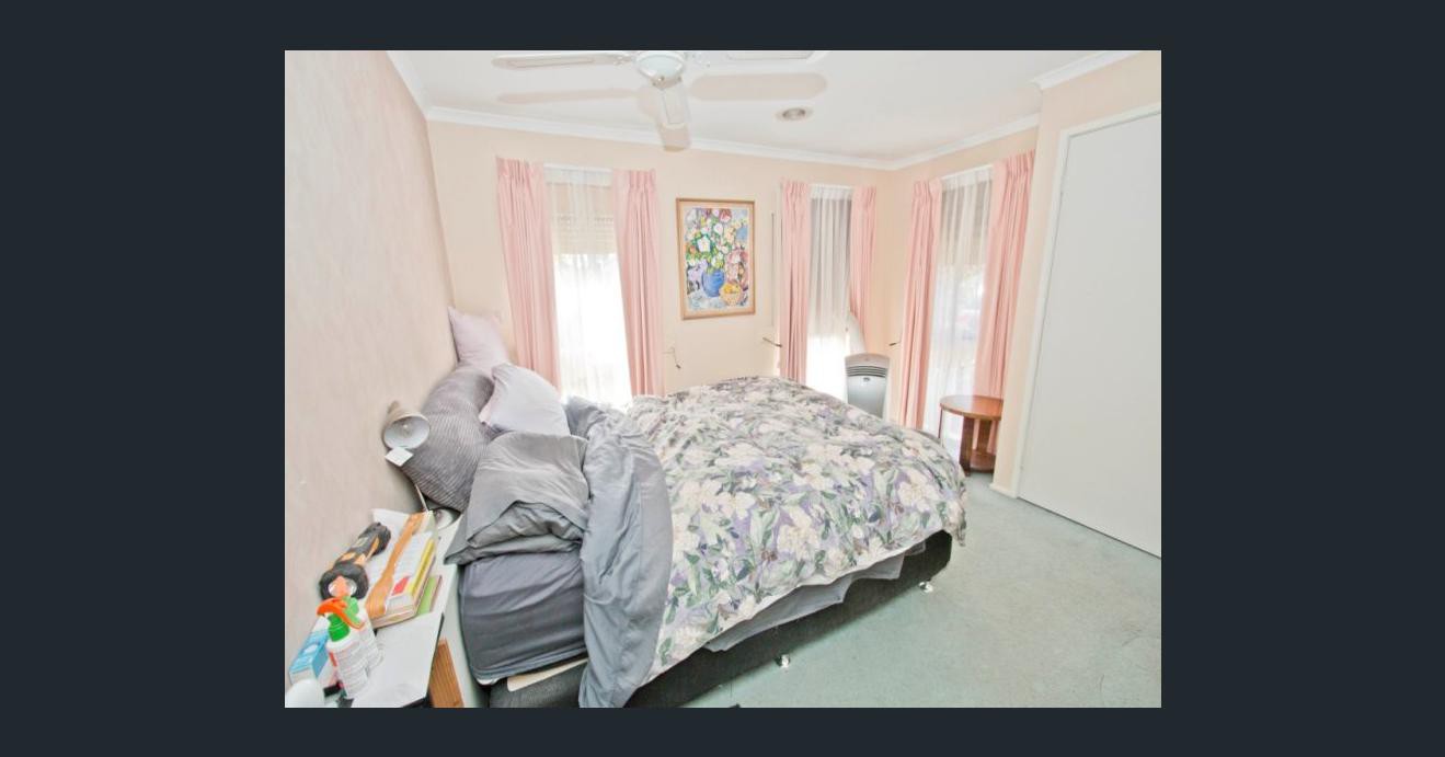 35 Blackwood Drive, Melton South, VIC 3338 - Thumbnail 2 - 24/05/2019