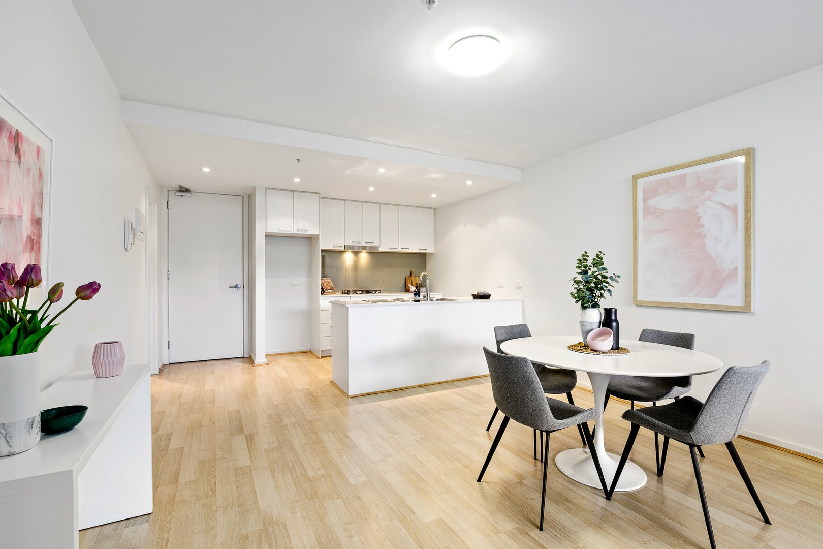 111/300 Middleborough RoadBlackburn, VIC 3130, Blackburn - Thumbnail 5