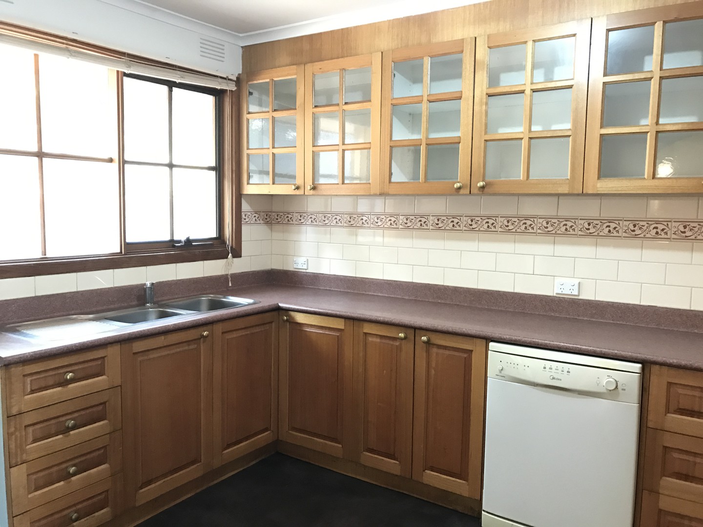 60 Diamond Creek Road, Greensborough, VIC 3088 - Thumbnail 1 - 24/05/2019