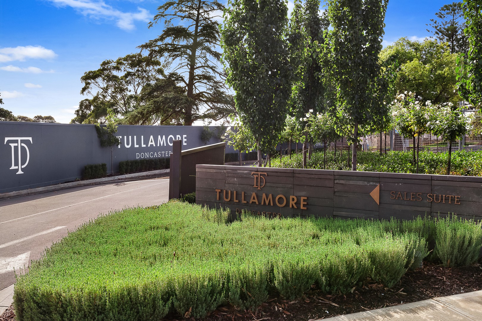32 Verdant Crescent, Doncaster, VIC 3108, Doncaster - Thumbnail 2