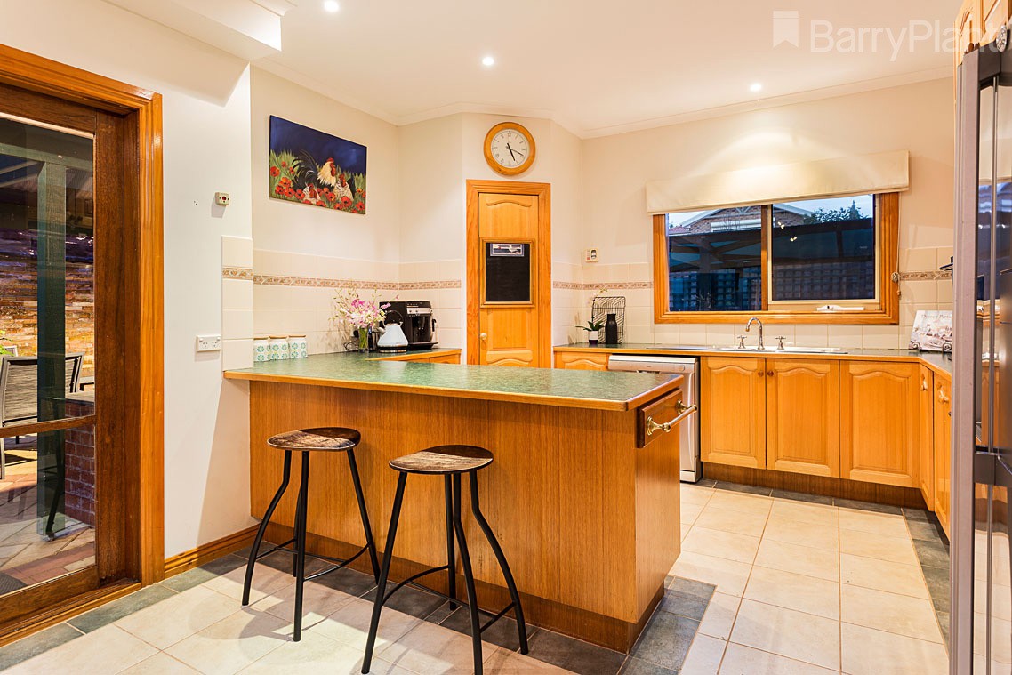 18 William Mcpherson Crescent, Seabrook, VIC 3028 - Thumbnail 1 - 19/05/2019