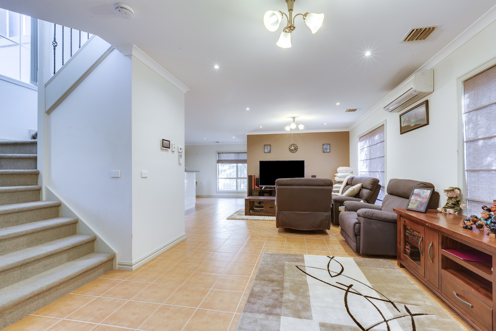 7/70 Community Hub, Sydenham, VIC 3037 - Thumbnail 2 - 19/05/2019