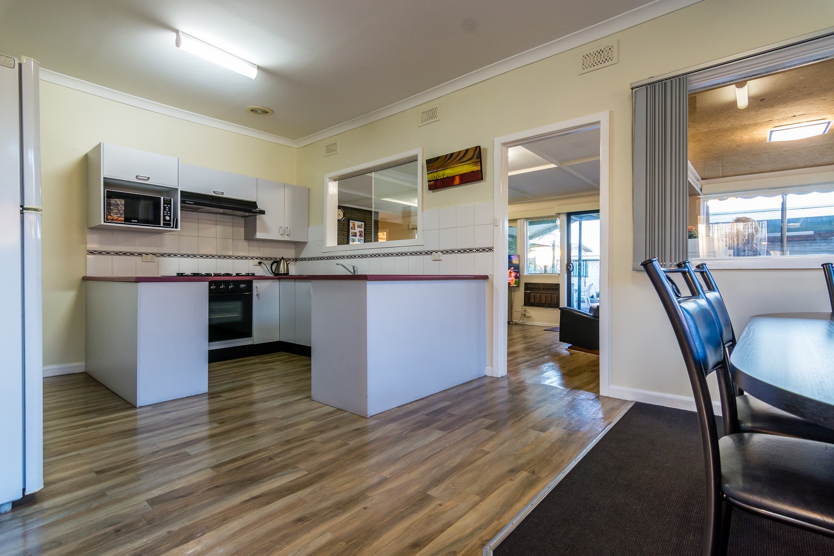 28 Mount View Road, Thomastown, VIC 3074 - Thumbnail 1 - 19/05/2019